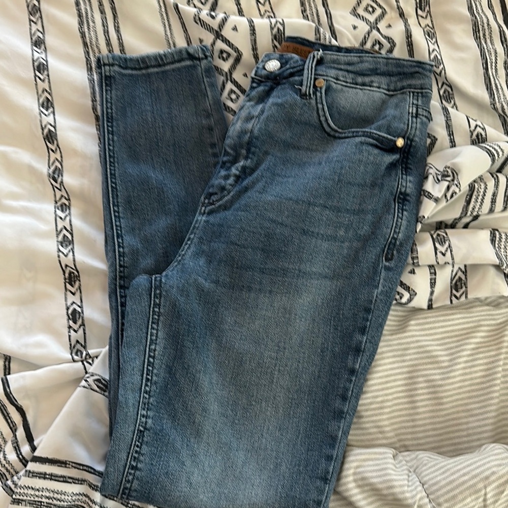 Judy Blue Straight Blue Jeans with Subtle Fading high rise skinny jeans